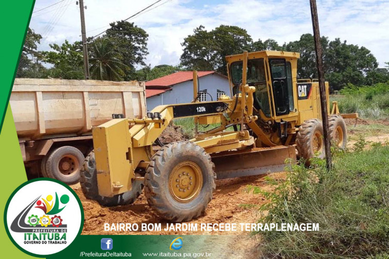 BAIRRO BOM JARDIM RECEBE TERRAPLANAGEM