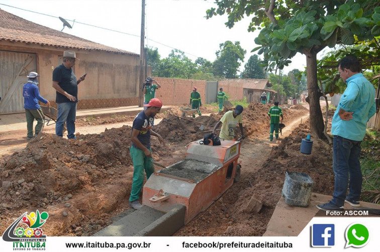 INFRAESTRUTURA: BAIRRO LIBERDADE GANHA NOVO VISUAL COM RUAS ASFALTADAS E SERVIÇOS DE MEIO-FIO